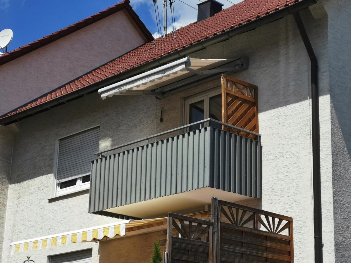 Ferienwohnung S-Bahn Naehe Schwaikheim Екстер'єр фото